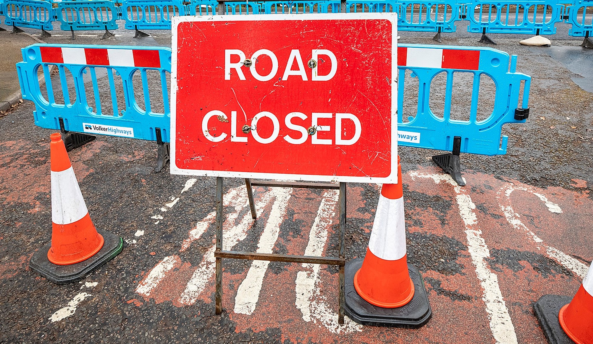 Queen jubilee road closed.jpg